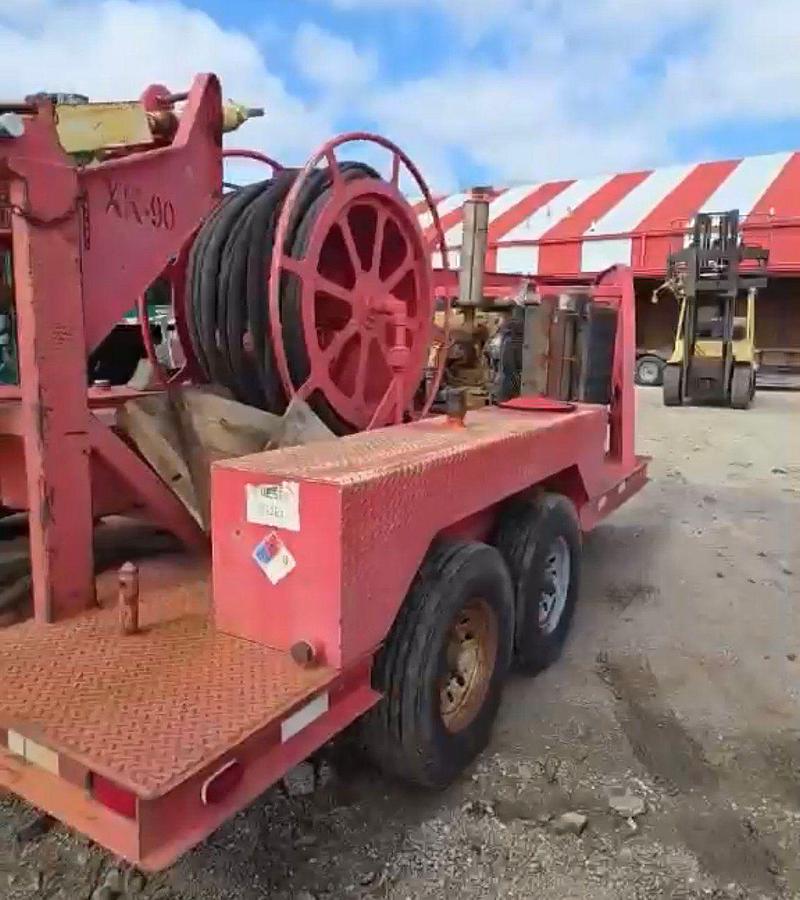 Used 2010 VENTURETECH XK-90 POWER SWIVEL MTD. T/A GOOSENECK TRAILER