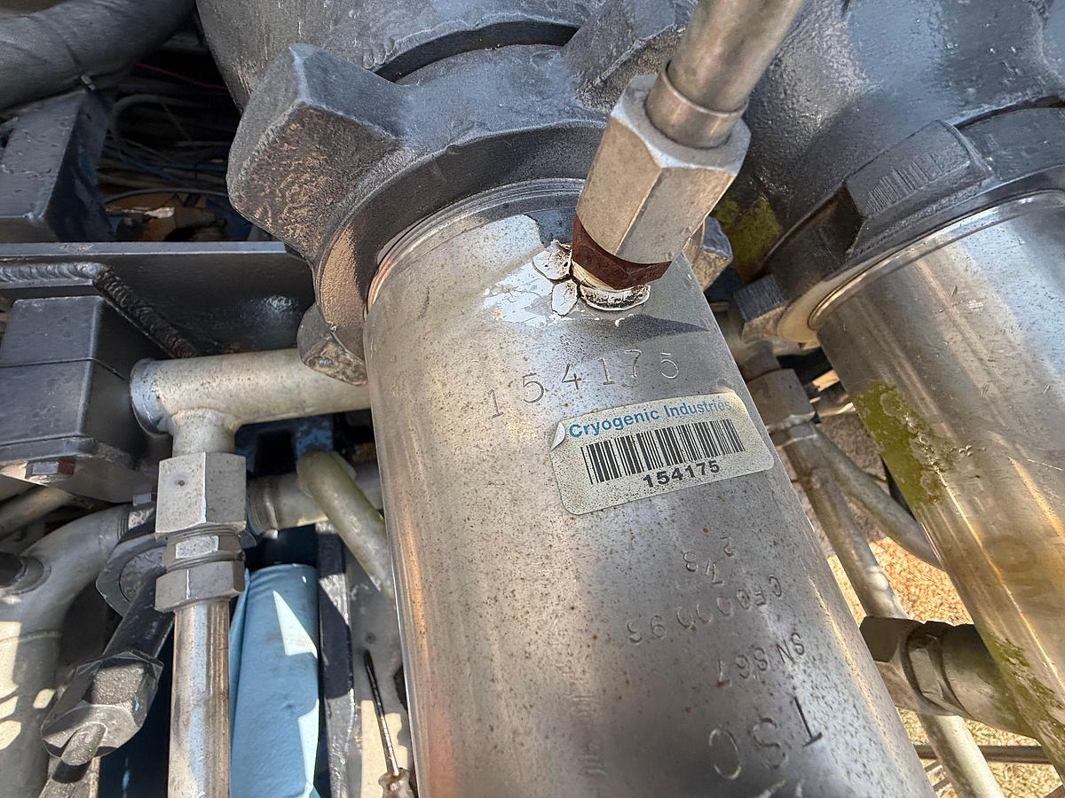 Used 2001 PETERBILT 362 TWIN-STEER T/A CRYOMEC NITROGEN PUMP TRUCK