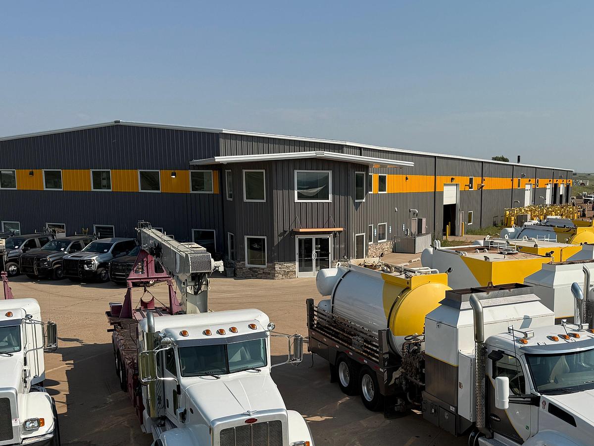 Used 45,000 SQ. Ft. Industrial Facility on 22 Acres Watford City, ND