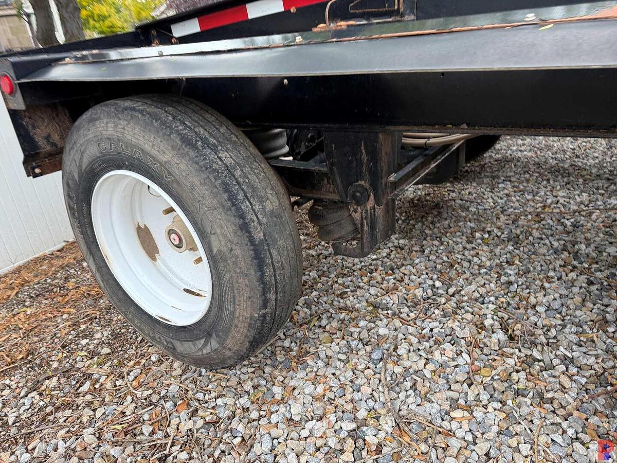 Used 2022 DEMCO 46’ TRI AXLE SIDE DUMP TRAILER