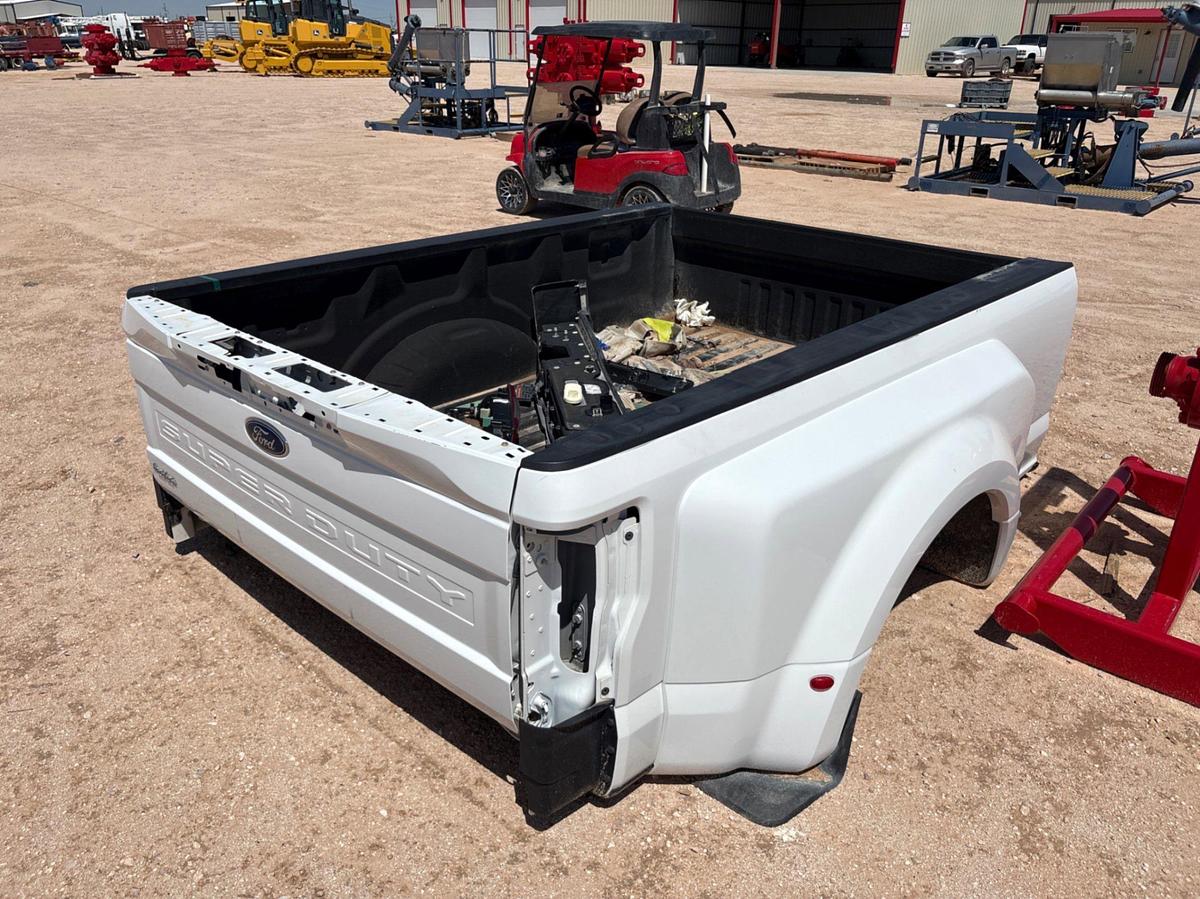 Used 8.5’L pickup truck bed for ford F-350 super duty