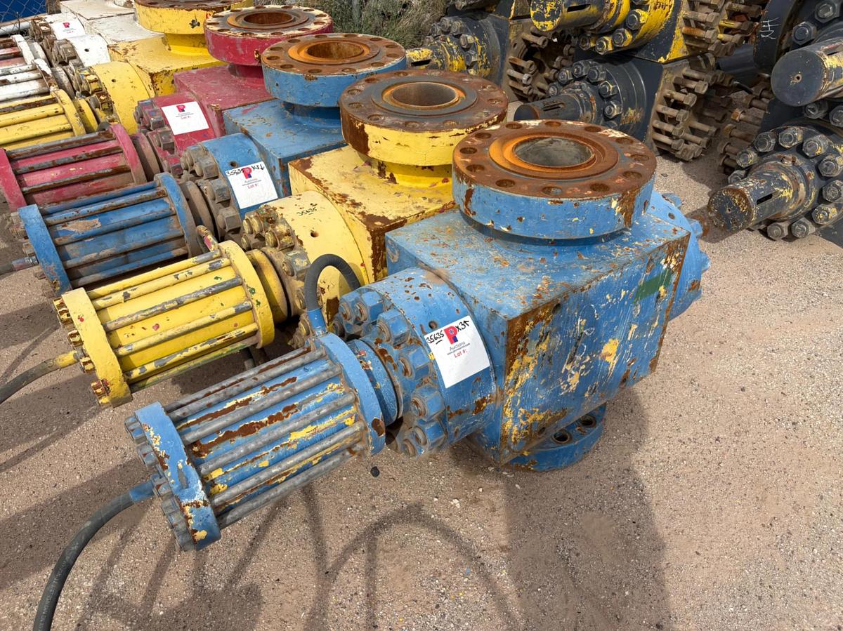 Used (3x$) (3) 7-1/16” 10K hydraulic frac valves