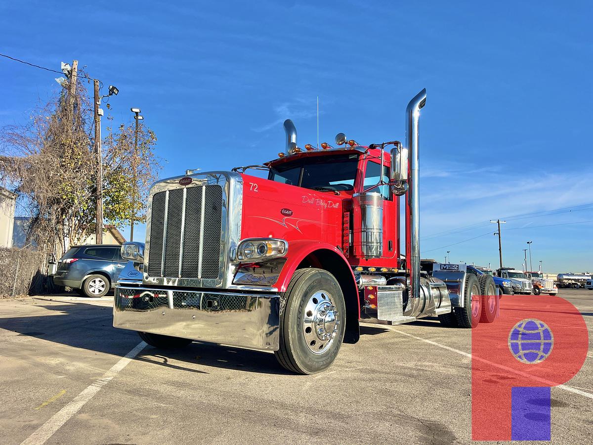 Used 2018 PETERBILT 389 T/A DAY CAB TRUCK (GLIDER KIT)