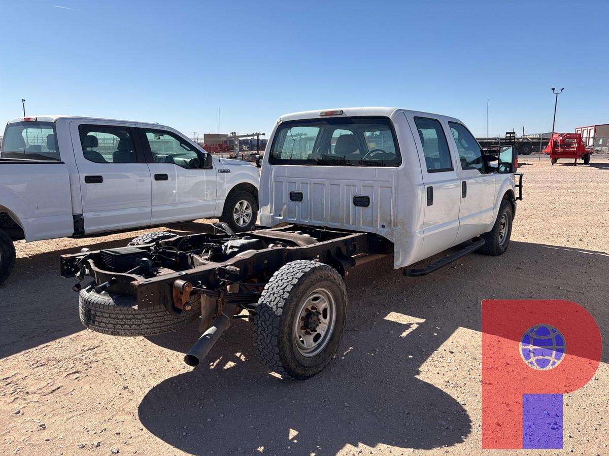 Used 2012 FORD F-250 SUPER DUTY CREW CAB TRUCK