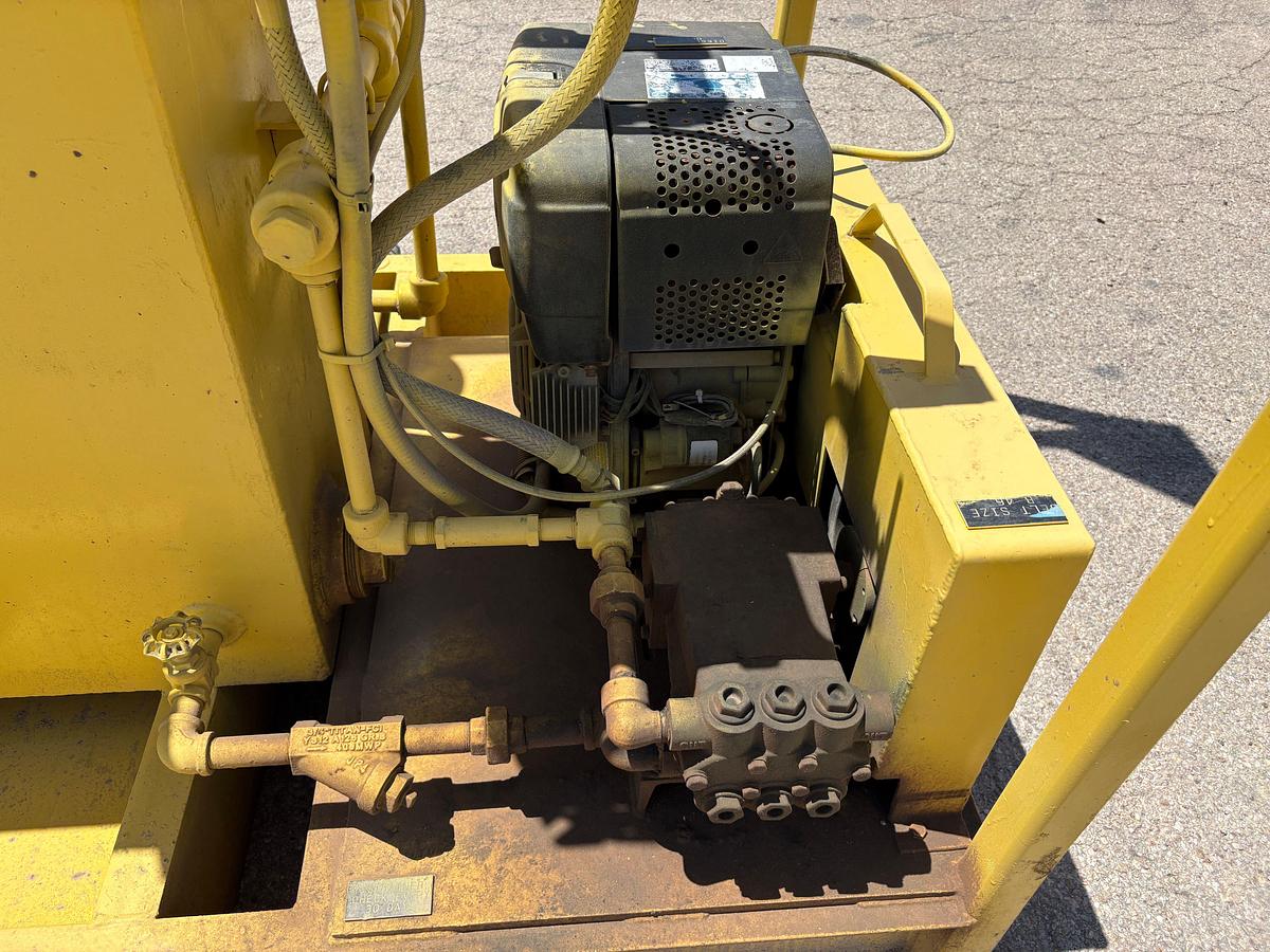 Used Meyer 4-station closing unit, skidded