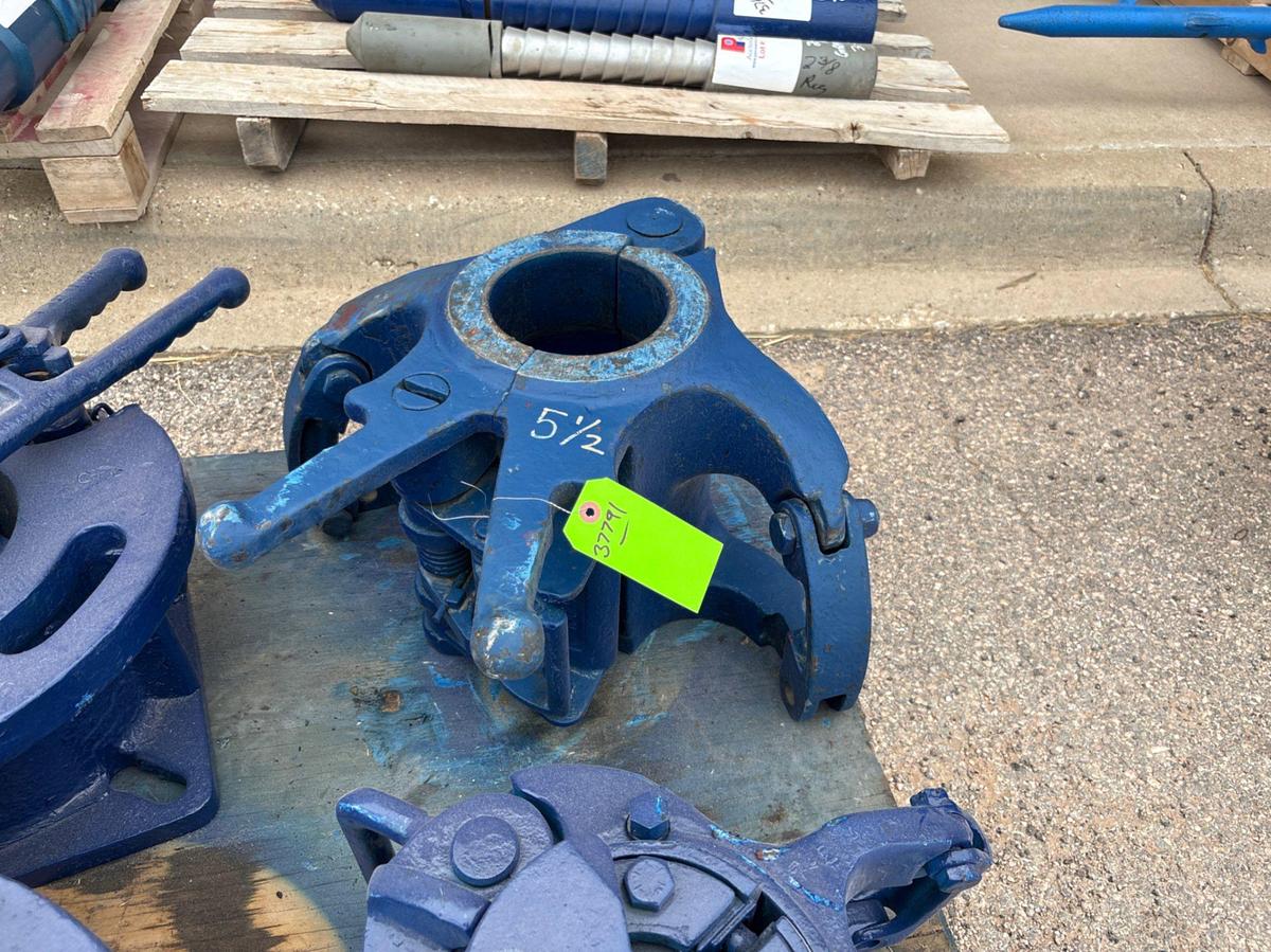Used DD150 5-1/2” elevator