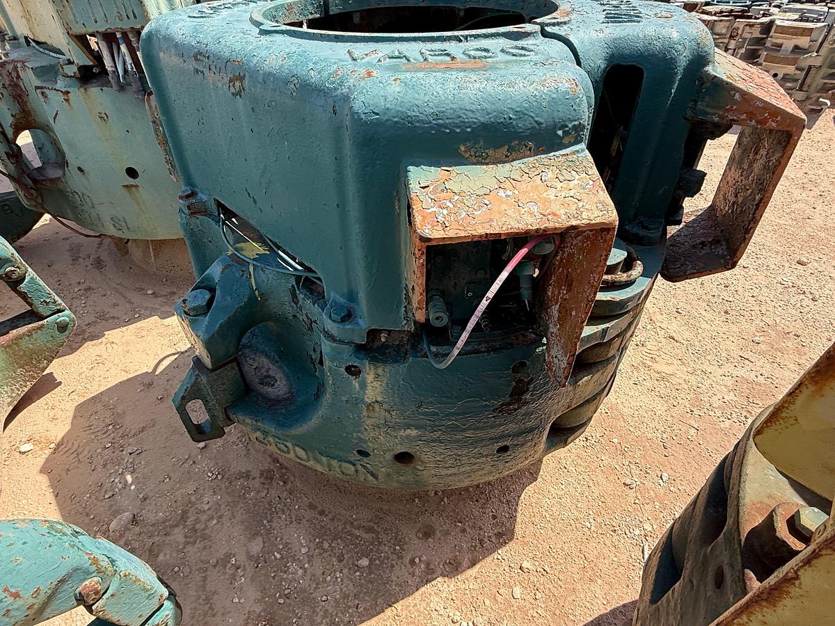 Used LOT W/ (2) VARCO 350-TON & (1) 500-TON SLIP TYPE SPIDER CASING ELEVATORS