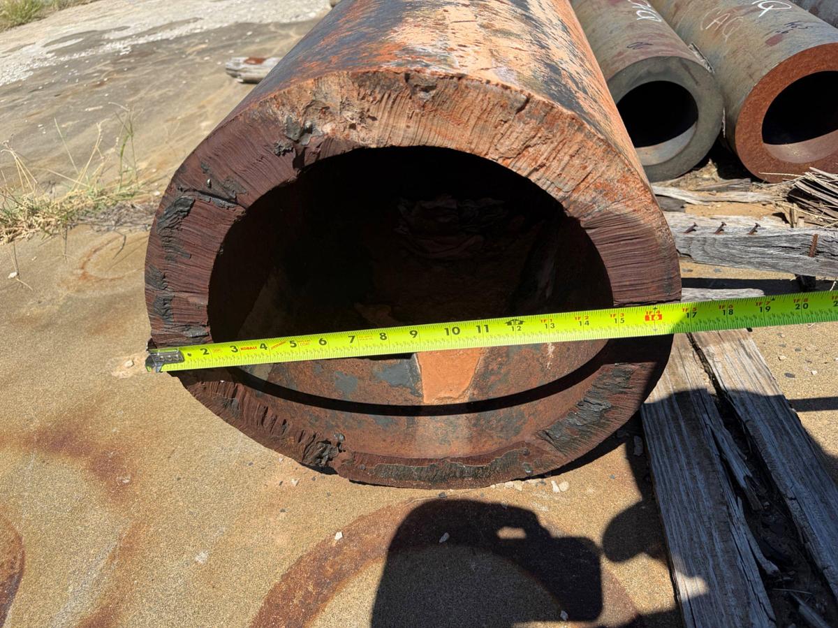 Used (6) pcs. Of Heavy Wall Round Stock
