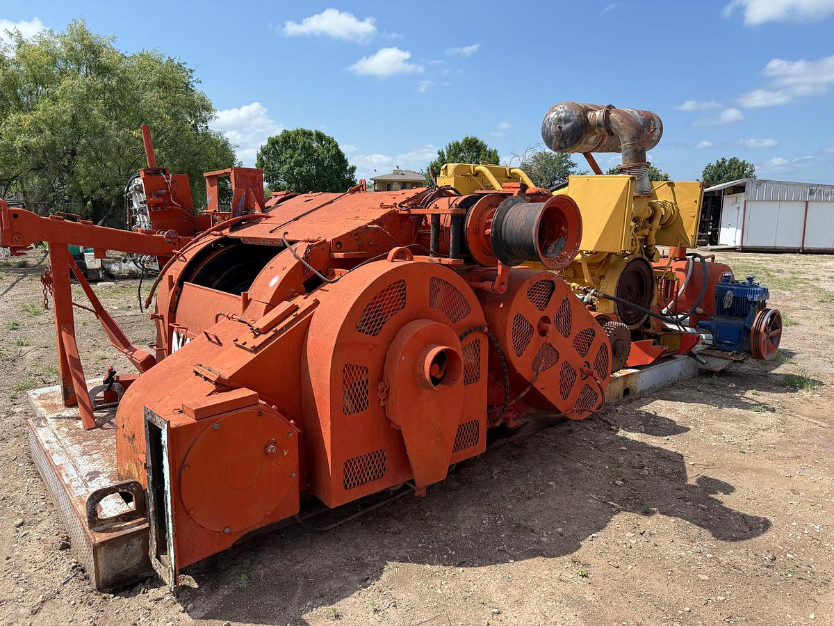 Used SKYTOP BREWSTER N45 450-HP DRAWWORKS P/B CAT 3412 (625-HP) ENGINE, SKIDDED
