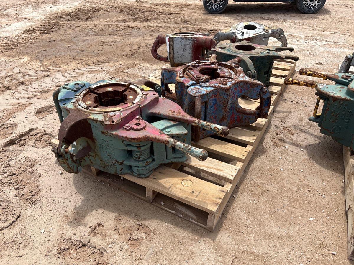 Used (2x$) (1) 150ton & (1) 75ton slip type elevators