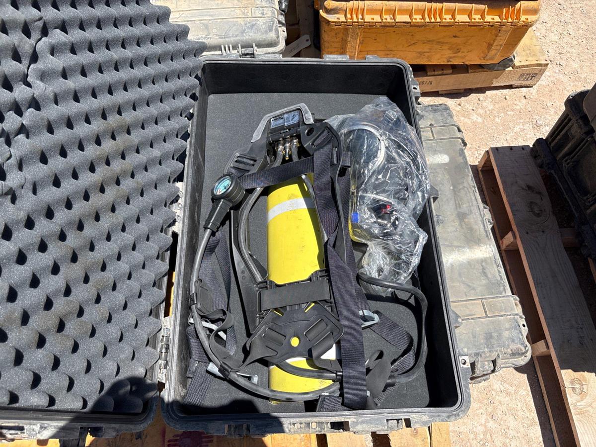 Used (5) SCBA TANKS & MASKS W/ PELICAN CASES
