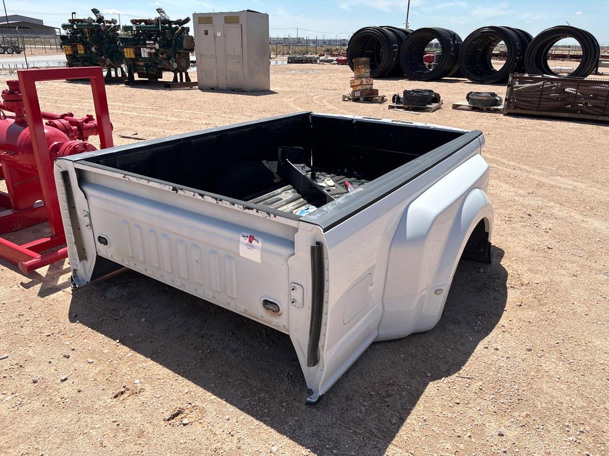 Used 8.5’L pickup truck bed for ford F-350 super duty