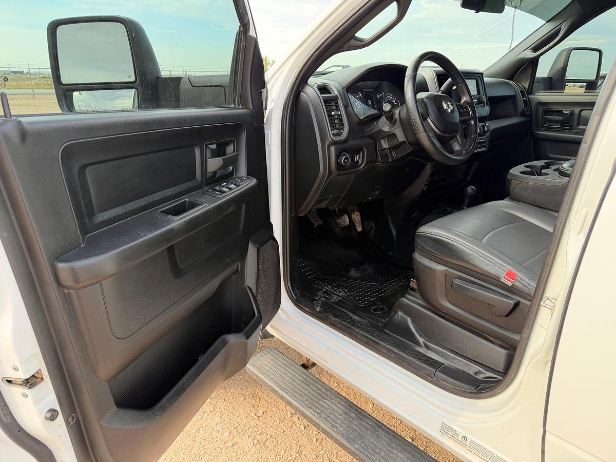 Used 2024 RAM 5500 CREW CAB MECHANICS TRUCK, 4X4