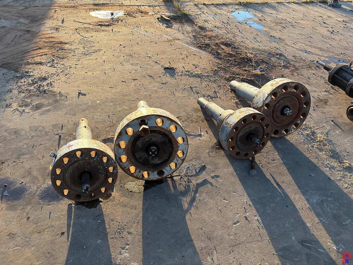 Used (4X$) (4) 15K MANUAL FRAC VALVE STEMS