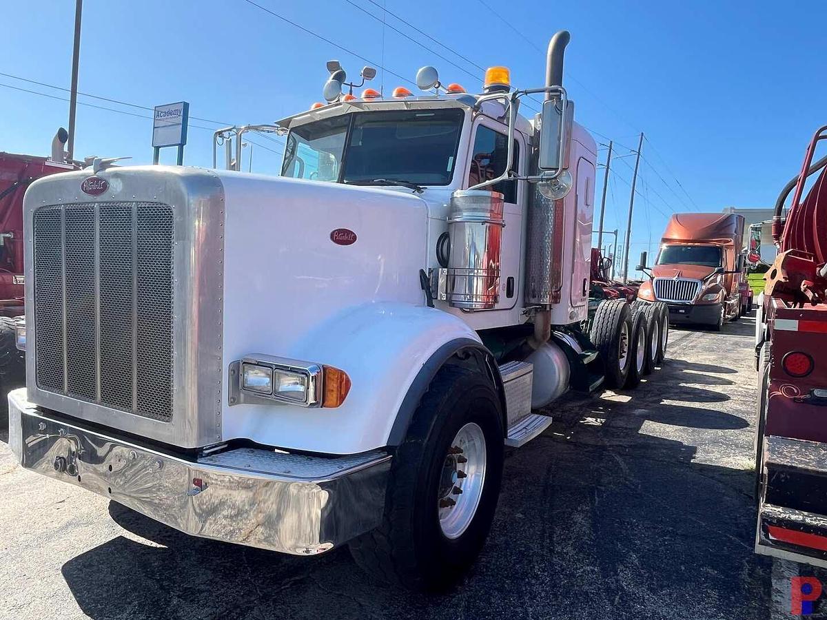 Used 2011 Peterbilt 367 Tri Drive 5 Axle Heavy Haul Sleeper Truck