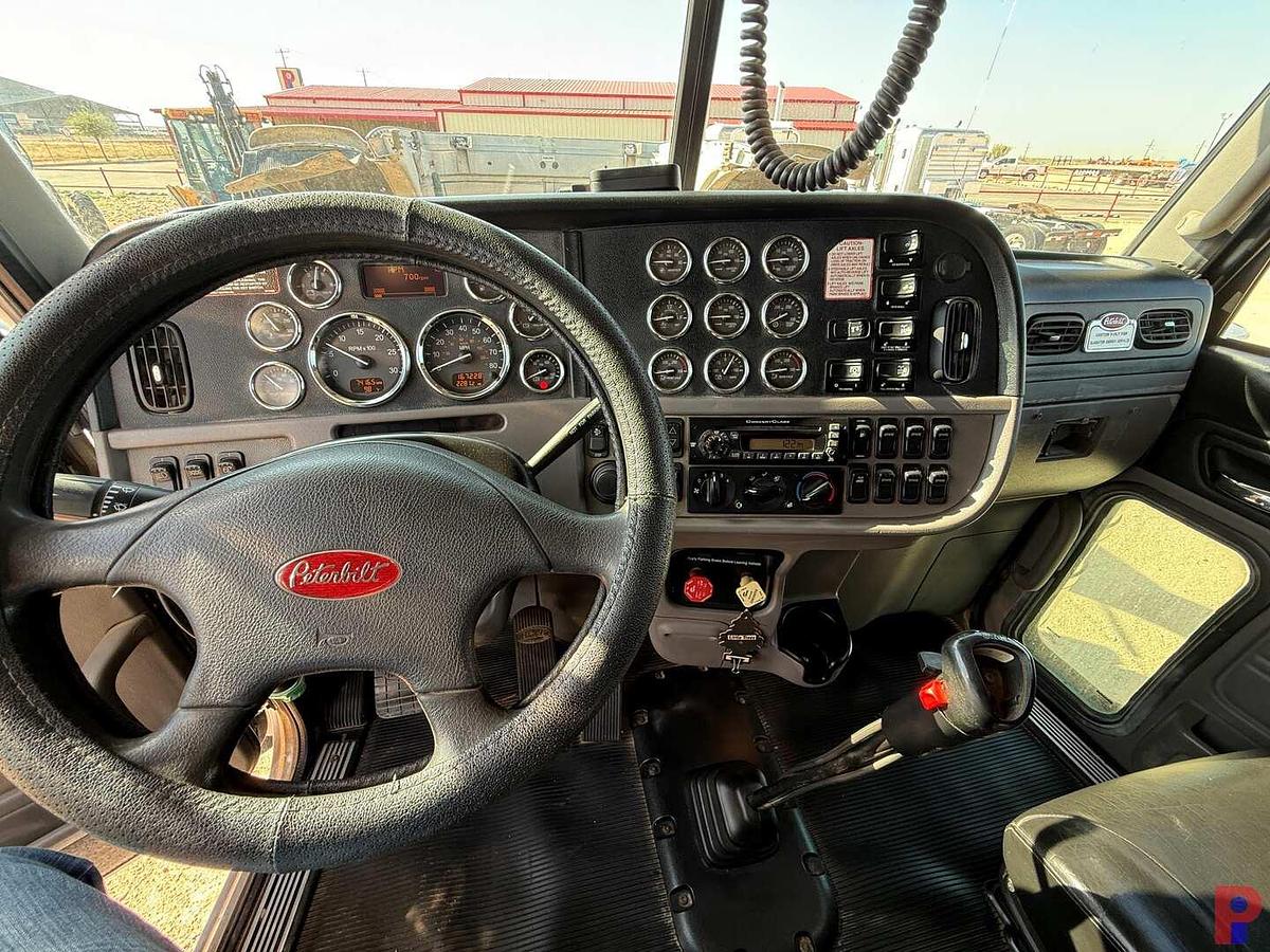 Used 2013 PETERBILT 388 TRI AXLE SLEEPER HAUL TRUCK