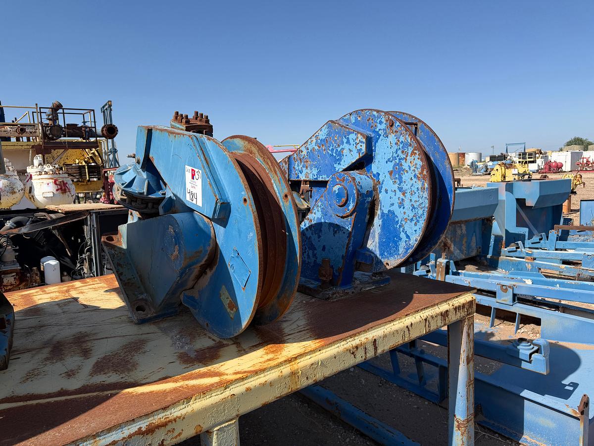 Used (3) WEIGHT INDICATOR TYPE DEADLINE ANCHORS