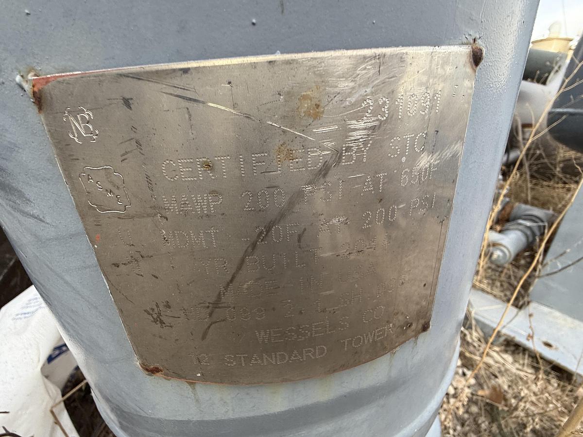 Used FS CURTIS RS-100 F 458 CFM 100 PSI SKIDDED AIR COMPRESSOR (INCOMPLETE)