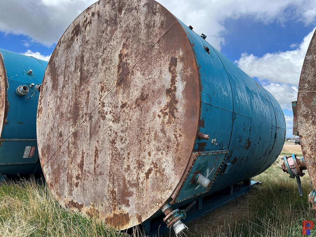 Used SKIDDED 12’DIAMETER X 20’H 400BBL STORAGE TANK
