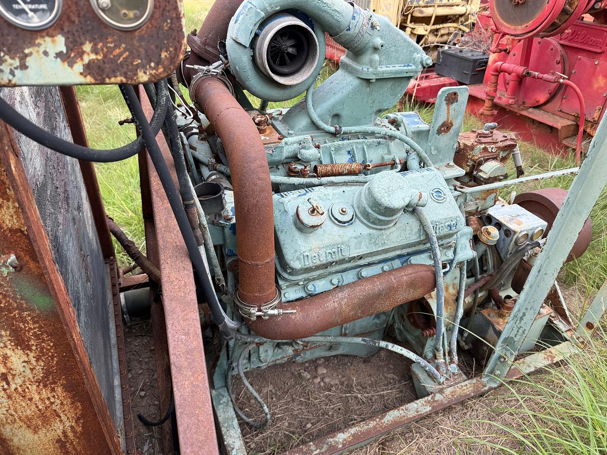Used DETROIT 6V92T DIESEL ENGINE W/ TWIN DISC F-10017-TC-1 TORQUE CONVERTER & RADIATOR, SKIDDED