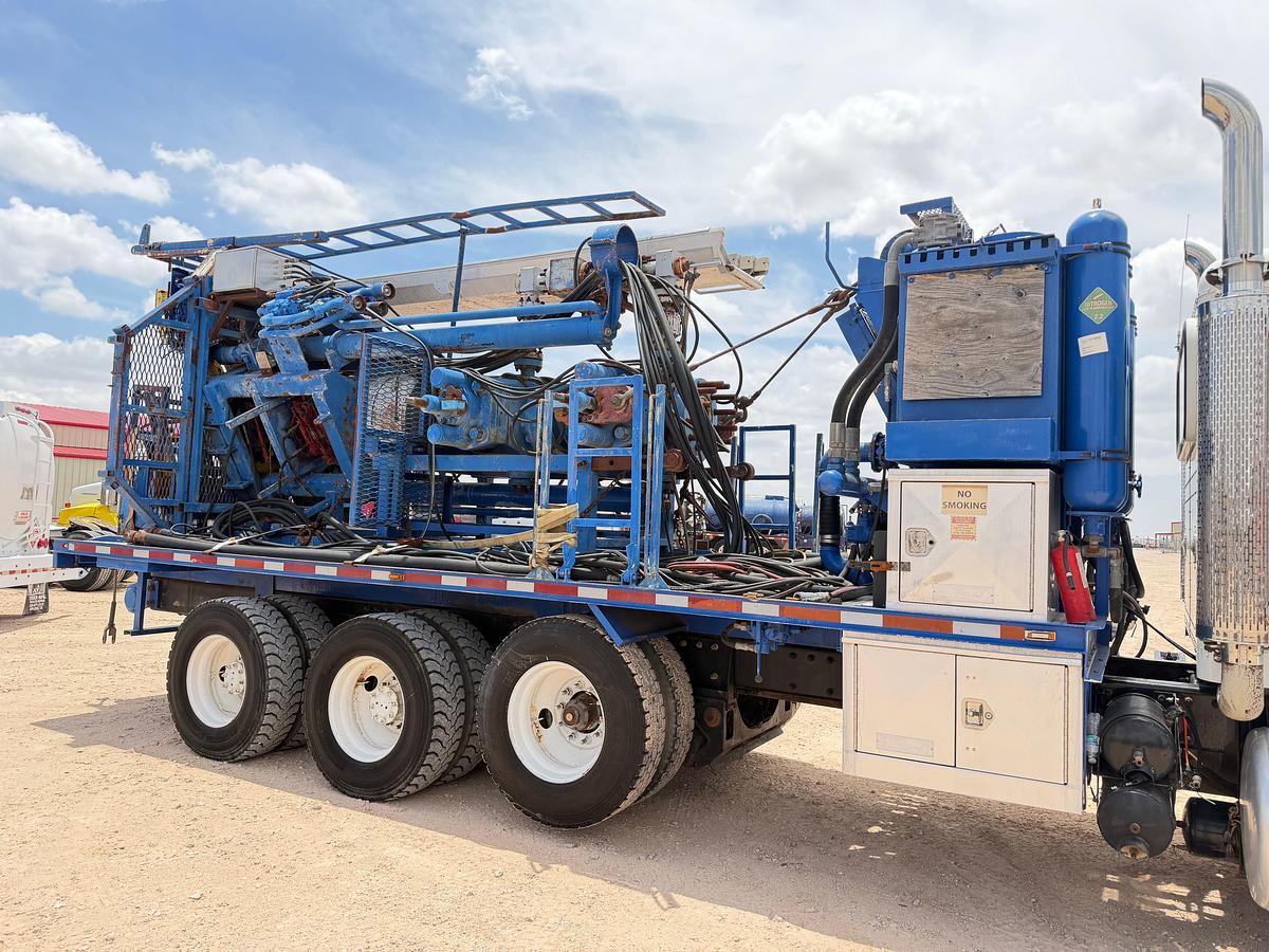 Used Pro Fab Snubbing Unit mtd on 2007 Peterbilt 357 3-axle daycab truck