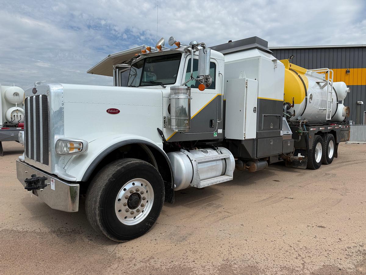 Used 2019 PETERBILT 389 T/A ENERGYFAB 5K WP HOT OIL TRUCK