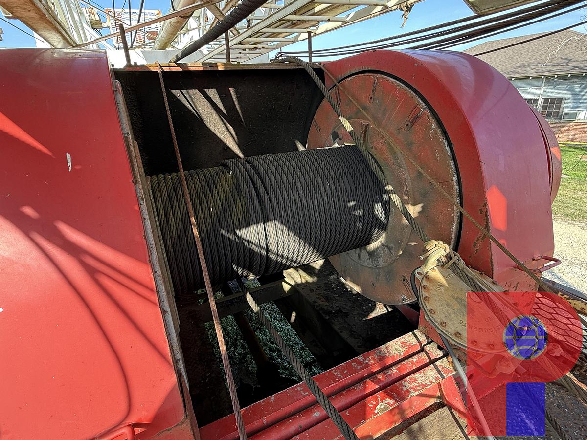 Used 1979 MOLLER 300 DD 96'-180K 4-AXLE WELL SERVICE WORKOVER RIG