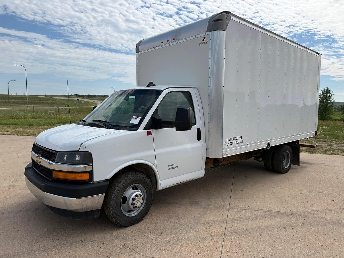 Used 2018 CHEVROLET EXPRESS 10K WP TORQUE & TEST CARGO TRUCK
