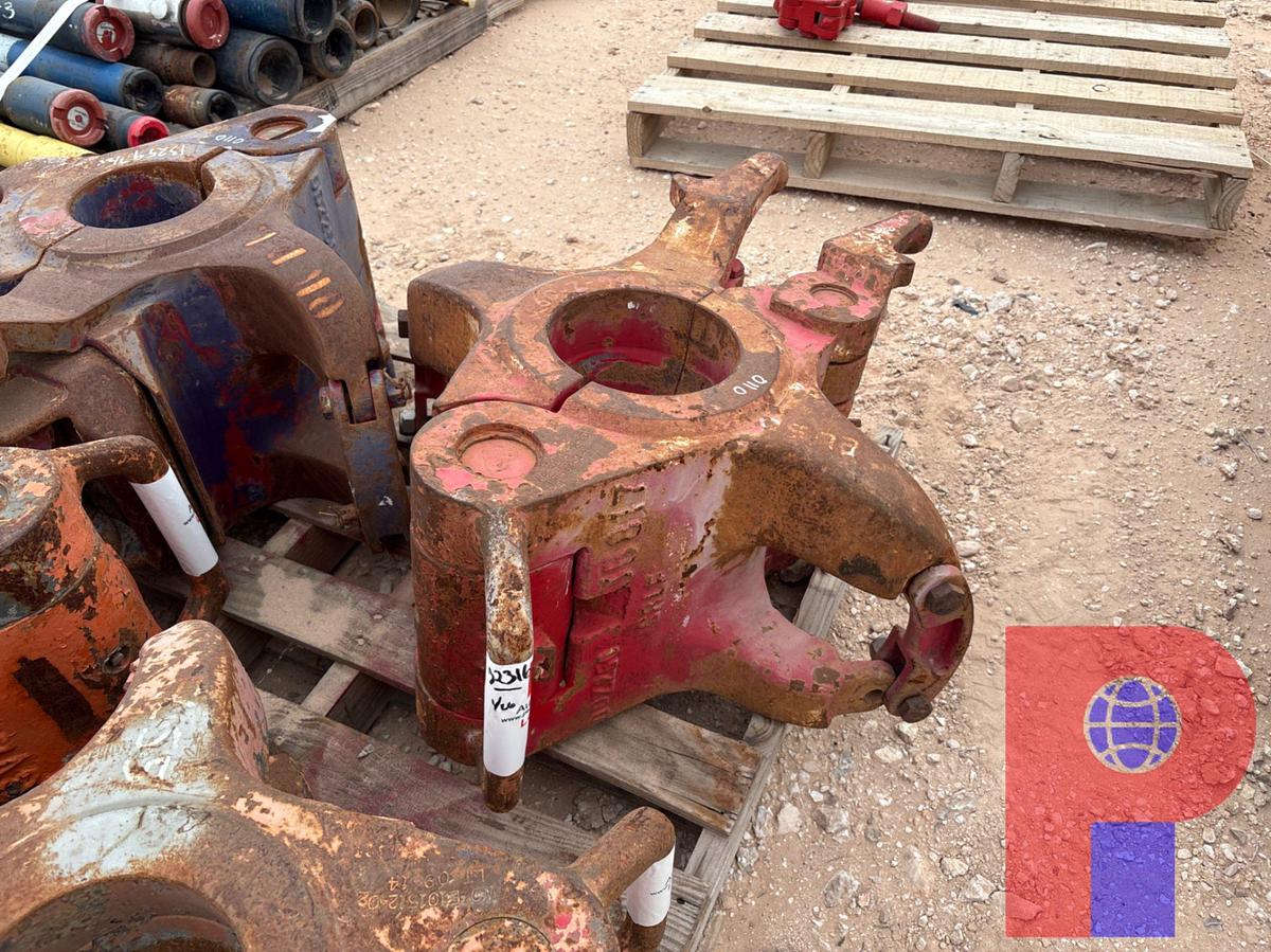 Used DDZ 4-1/2” 250 TON DRILL PIPE ELEVATOR