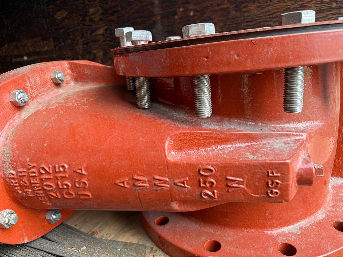 Used UNUSED CLOW 14" FLANGED GATE VALVE