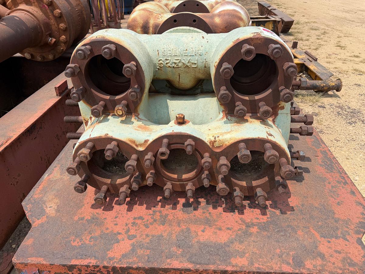 Used (5) Duplex pump fluid ends