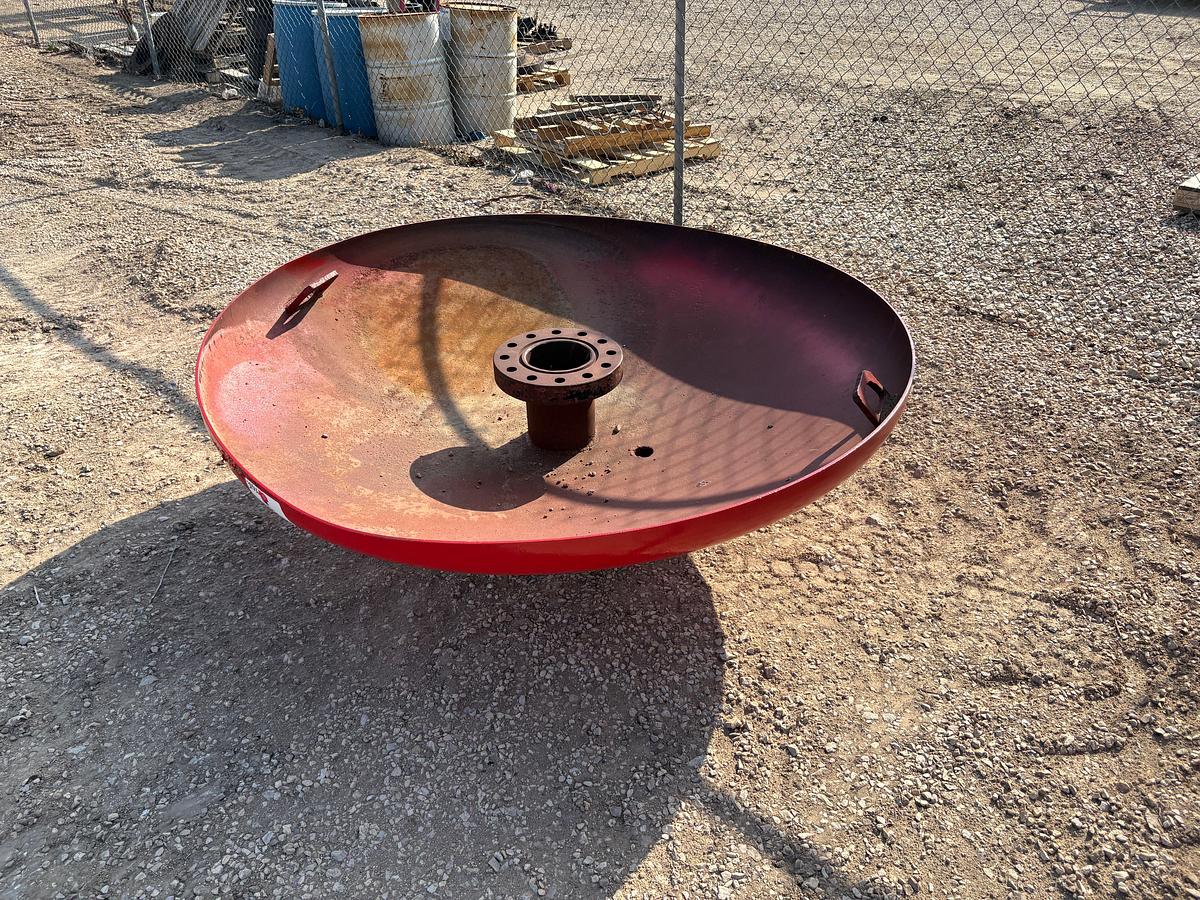 Used (2) 7” flange spools w/ 8’ & 6’ DIA catch pans