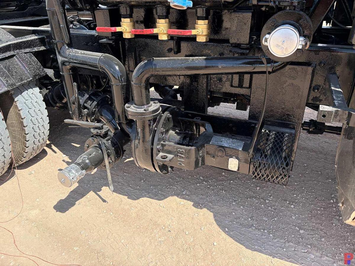 Used 2014 MACK DAYCAB KILL TRUCK & 2013 TIGER MFG 130BBL T/A KILL TRAILER