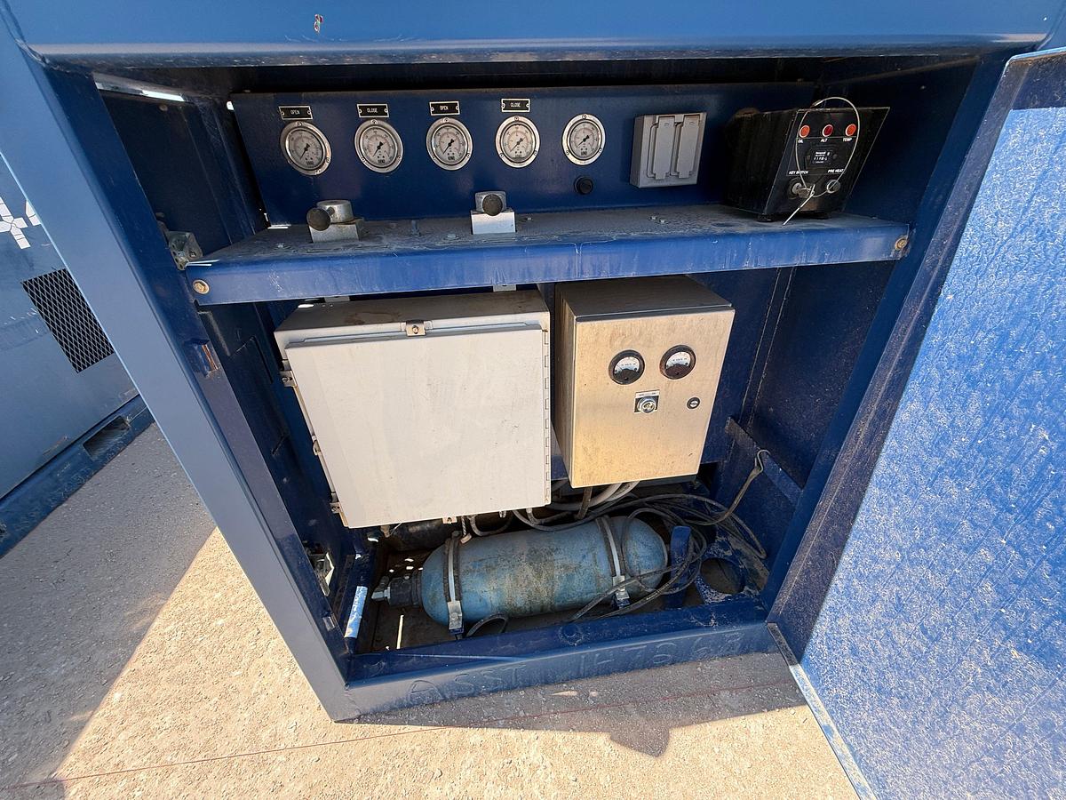 Used SELF CONTAINED 20K WP GREASE INJECTION UNIT COMBO P/B 8.4-KW ISUZU DIESEL GENERATOR