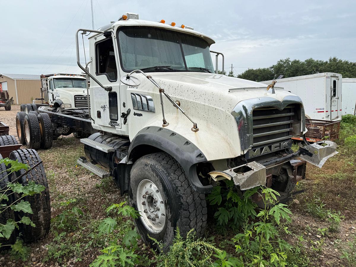 Used 2007 MACK CTP713 T/A CAB & CHASSIS TRUCK