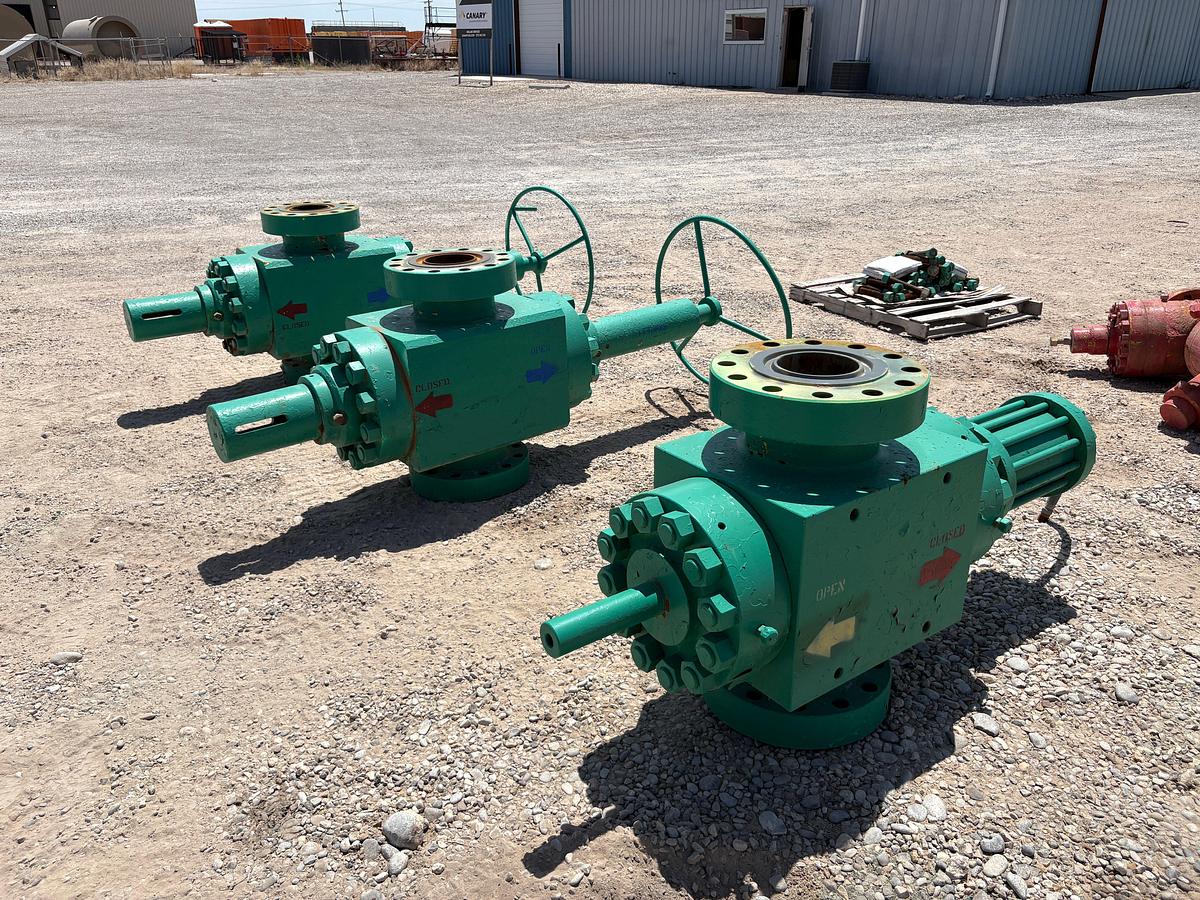 Used (3x$) (3) 7-1/16” 10k frac valves