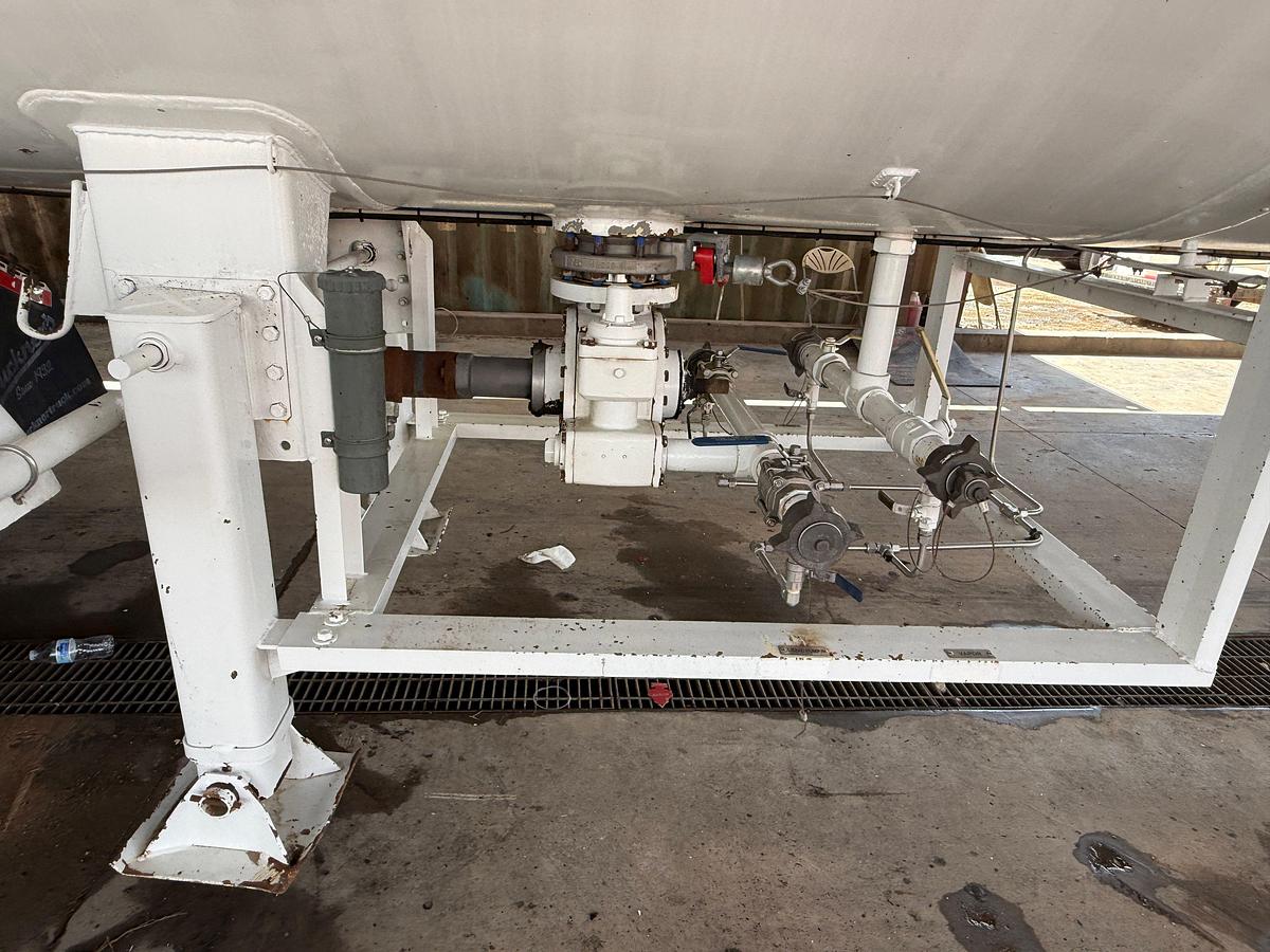 Used 1980 ENDERBY-ANDERSON 10,500 GAL T/A PROPANE TRANSPORT TRAILER