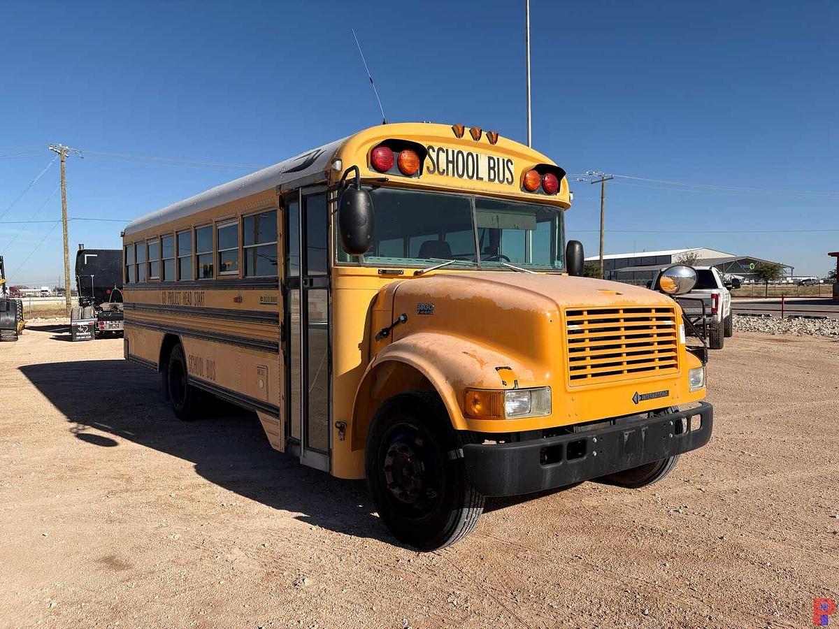 Used 2003 INTERNATIONAL 3800