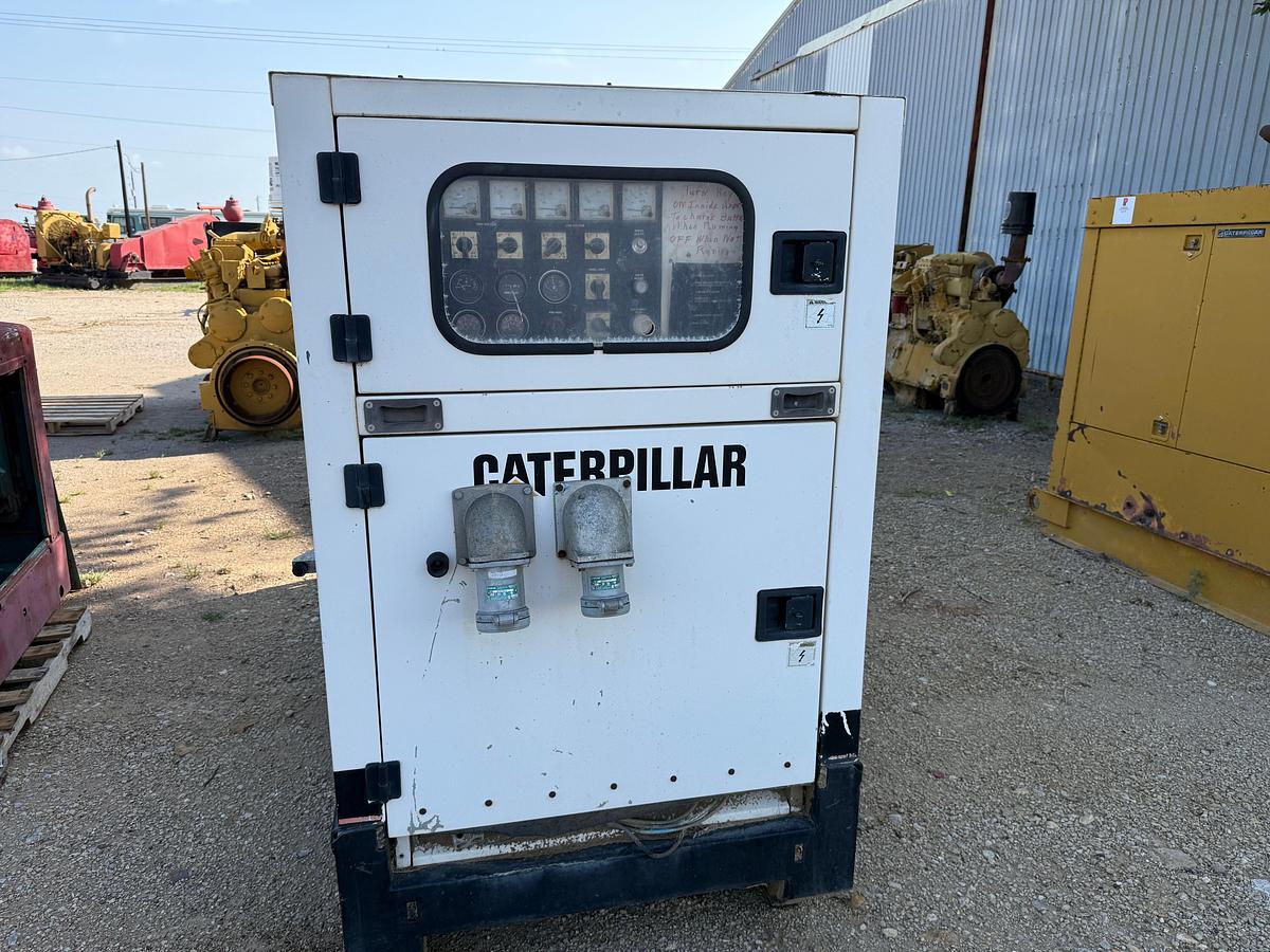 Used CATERPILLAR QX60 60-KW GENERATOR SET P/B PERKINS