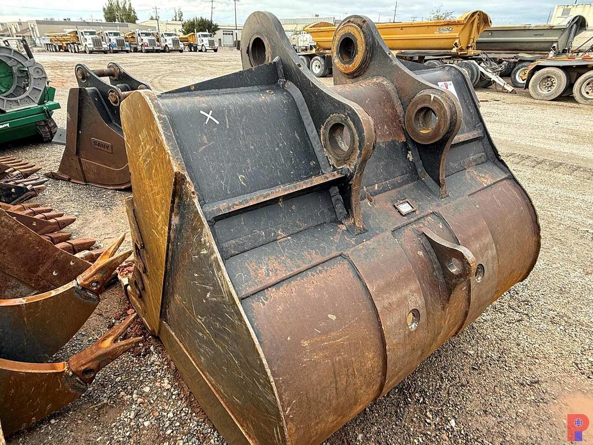 Used 72” HD 6-TOOTH EXCAVATOR BUCKET