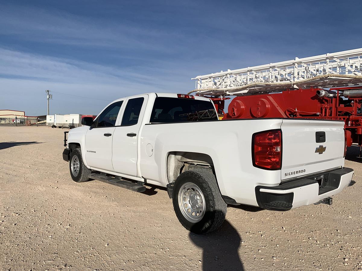 Used 2018 CHEVROLET SILVERADO 1500 CREW CAB PICKUP TRUCK