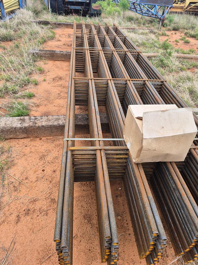 Used (20) ACE 20'x4' CONTINUOUS FENCE PANELS