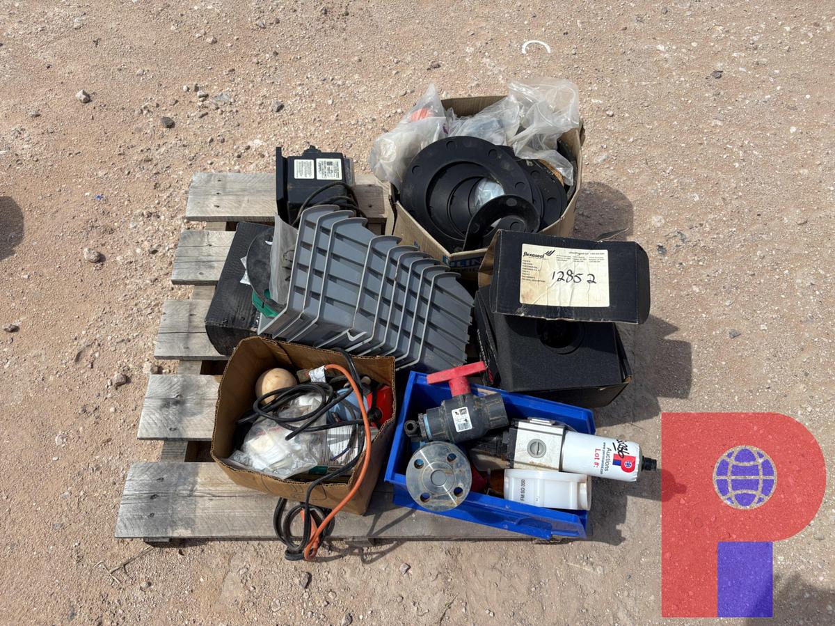 Used PALLET W/ STEINER 100PSI CHEMICAL PUMP, ASSORTED FLANGE SEALS, GASKETS, ETC