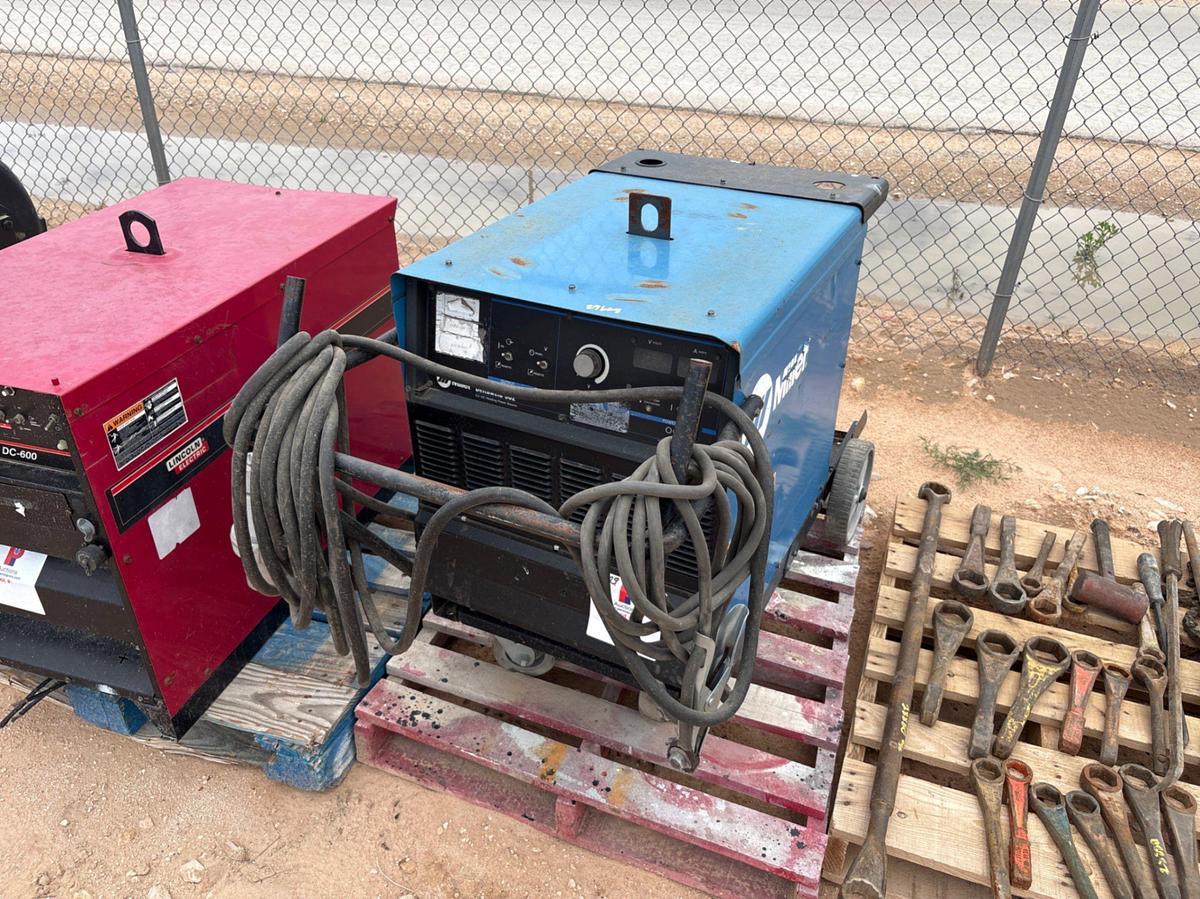 Used Miller deltaweld 302 portable welding machine