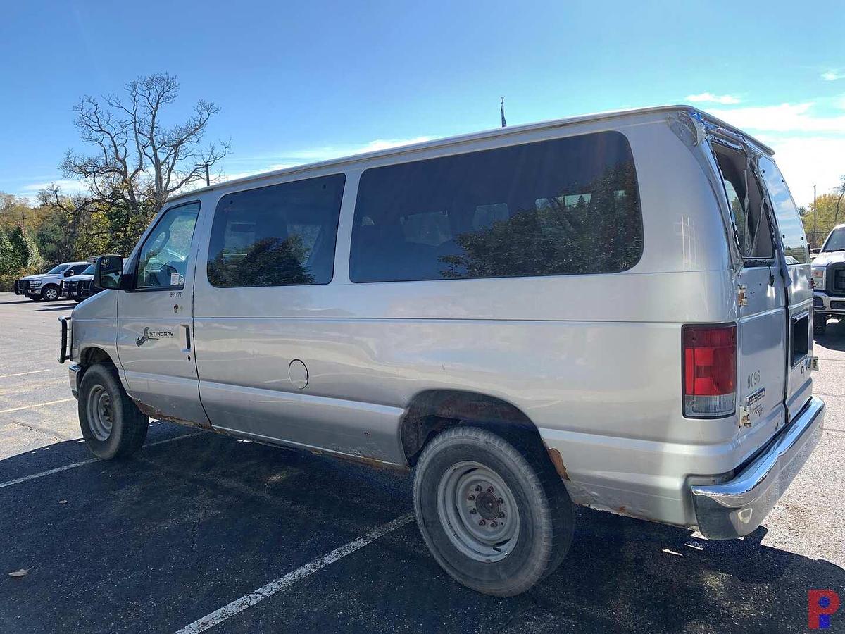 Used 2012 FORD E-SERIES PASSENGER VAN