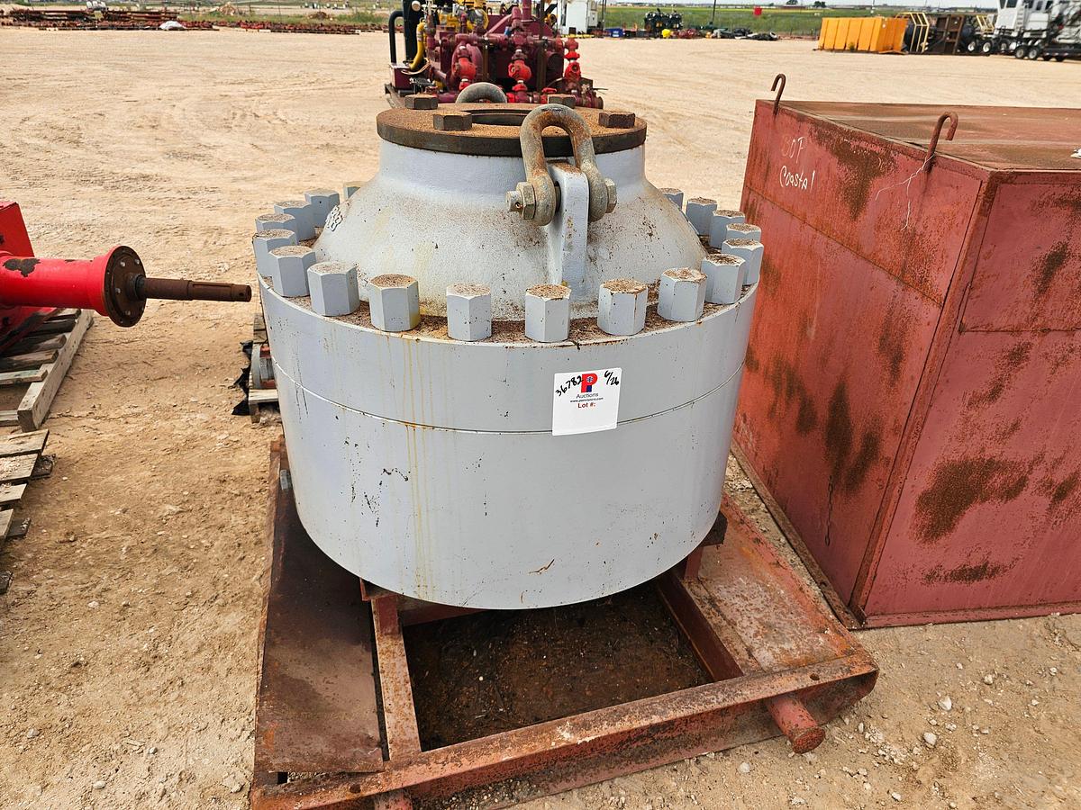 Used Unused 11" 5K WP ANNULAR BLOWOUT PREVENTER
