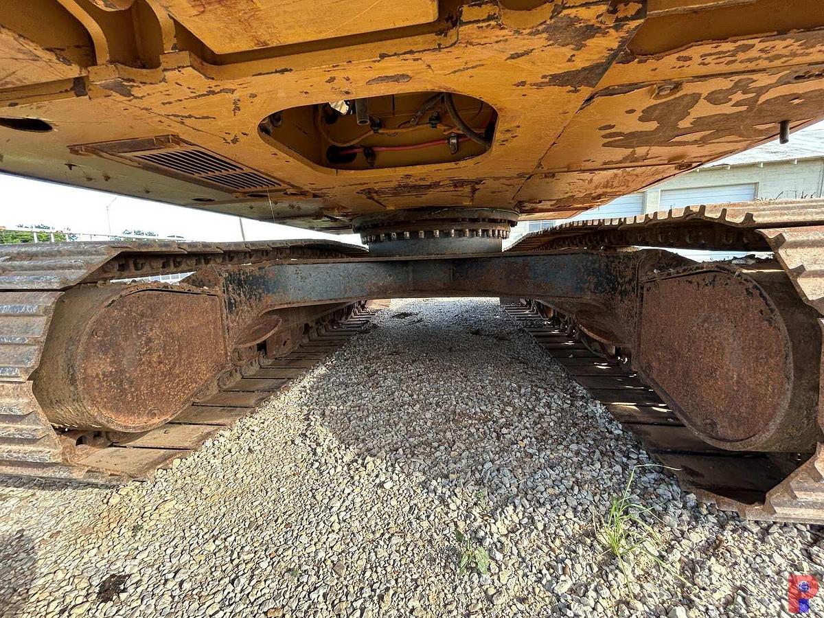 Used 2012 CATERPILLAR 320E CRAWLER EXCAVATOR