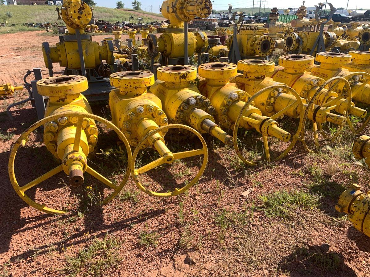 Used (7) 7-1/16 10k Manual Gate Valves