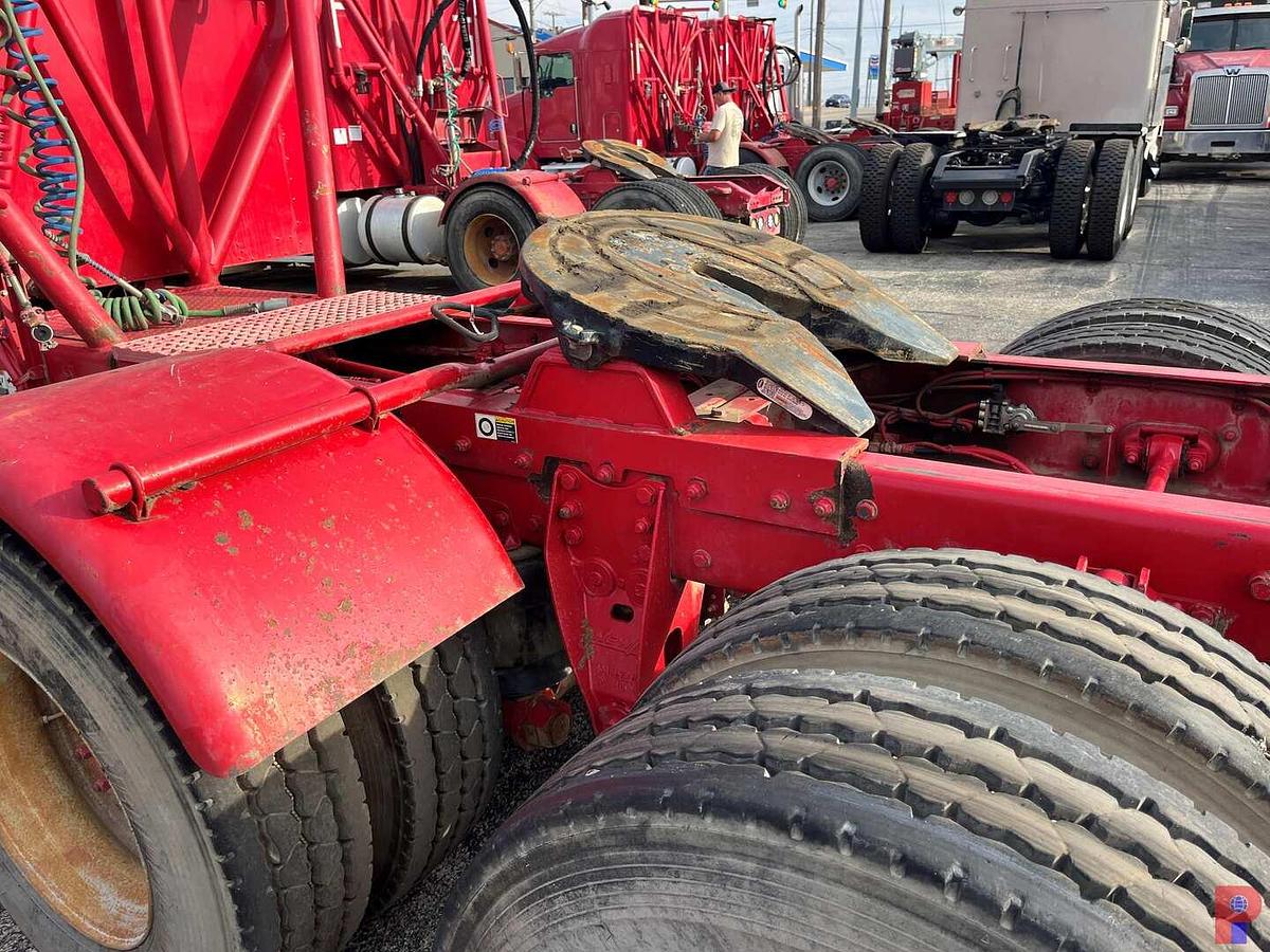 Used 2010 KENWORTH T800 T/A 36” SLEEPER TRUCK