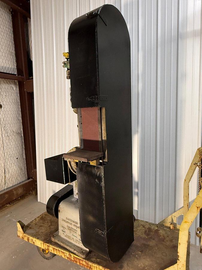 Used HAMMOND VHP-600 6"x148" VERTICAL BELT GRINDER